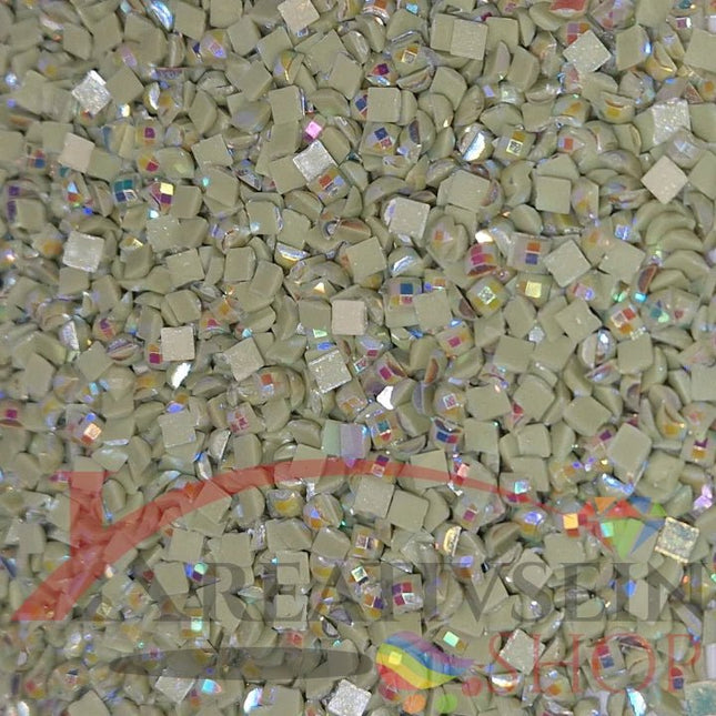 DMC 3348 Yellow Green LT - eckige Steine - Aurora Borealis (AB) - Diamond Painting - Kreativsein.shop