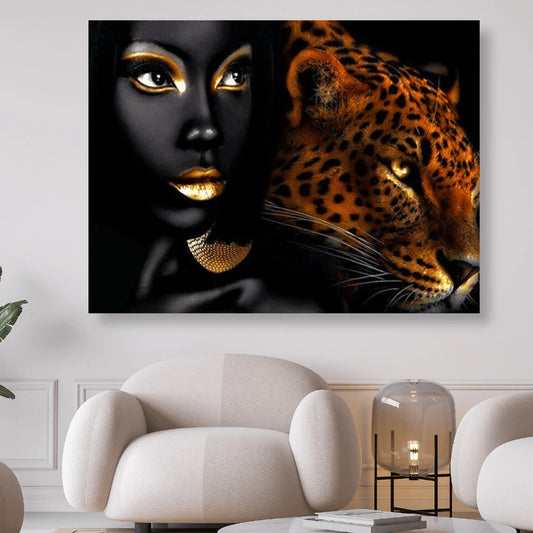 Frau mit goldenen Lippen und ein Leopard - Diamond Painting kreativsein.shop